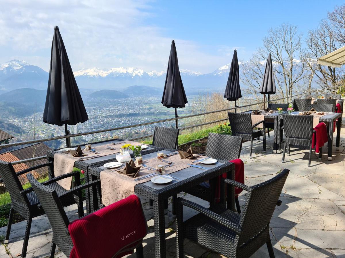 Hotel Viktor 3*